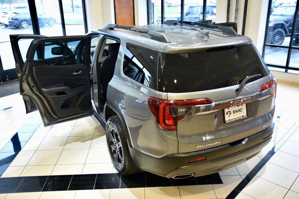 used 2022 GMC Acadia car, priced at $28,990