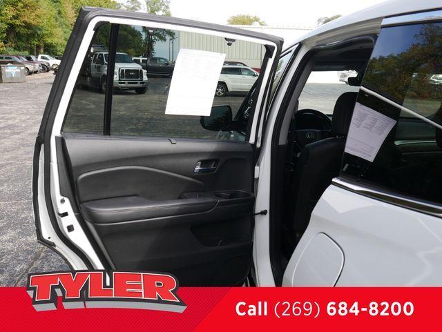 used 2022 Honda Pilot car, priced at $30,931