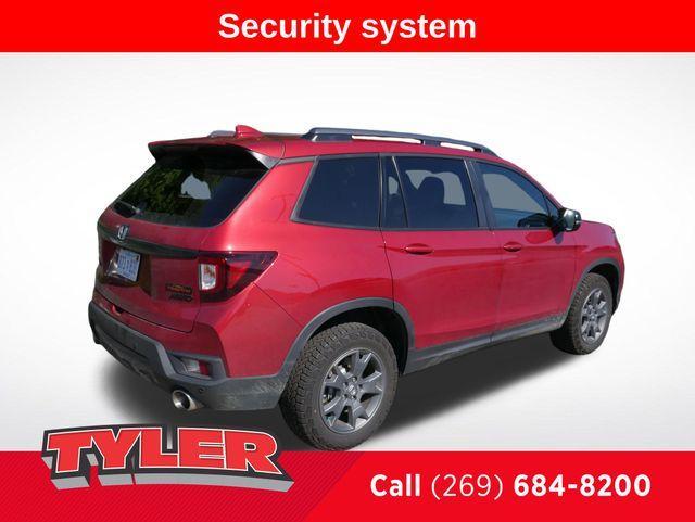 used 2025 Honda Passport car, priced at $40,000