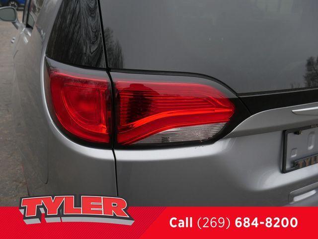 used 2019 Chrysler Pacifica car, priced at $25,704