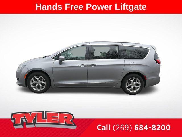 used 2019 Chrysler Pacifica car, priced at $25,704