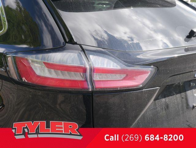 used 2024 Ford Edge car, priced at $27,000