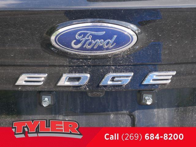 used 2024 Ford Edge car, priced at $27,000