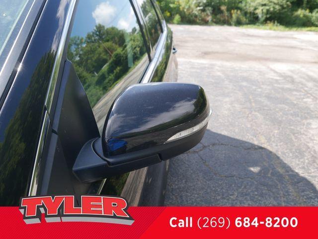 used 2024 Ford Edge car, priced at $27,000