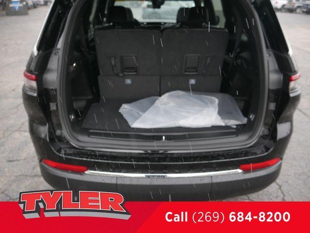 new 2025 Jeep Grand Cherokee L car