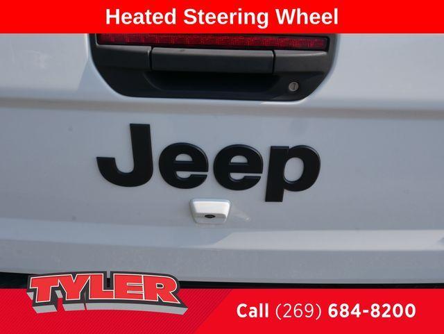 used 2022 Jeep Gladiator car, priced at $31,100