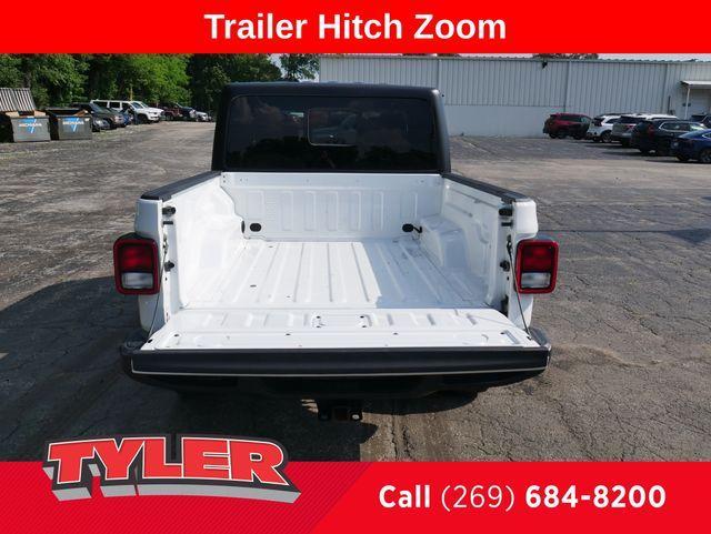 used 2022 Jeep Gladiator car, priced at $31,100