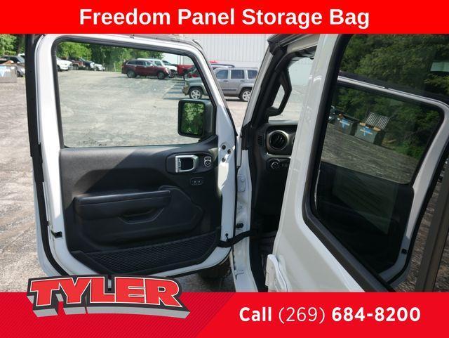 used 2022 Jeep Gladiator car, priced at $31,100