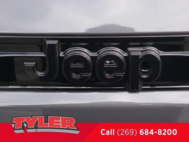 new 2025 Jeep Grand Cherokee car, priced at $50,731