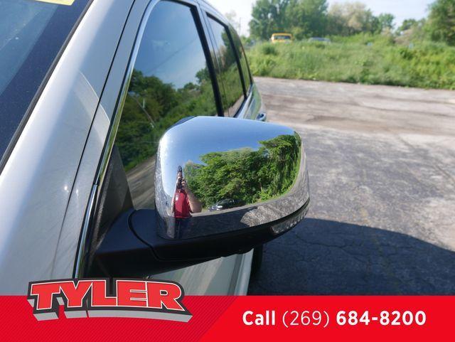 used 2020 Jeep Grand Cherokee car, priced at $27,104