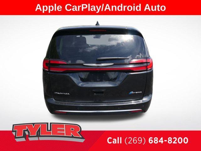 used 2023 Chrysler Pacifica Hybrid car, priced at $21,000