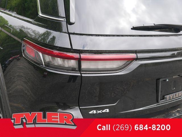 new 2025 Jeep Grand Cherokee car