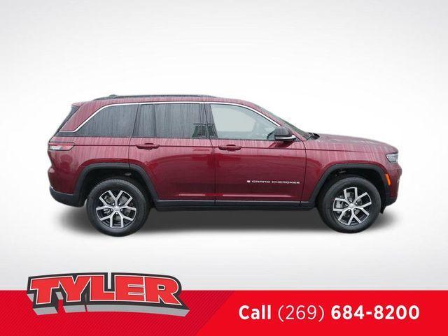 new 2025 Jeep Grand Cherokee car, priced at $49,536