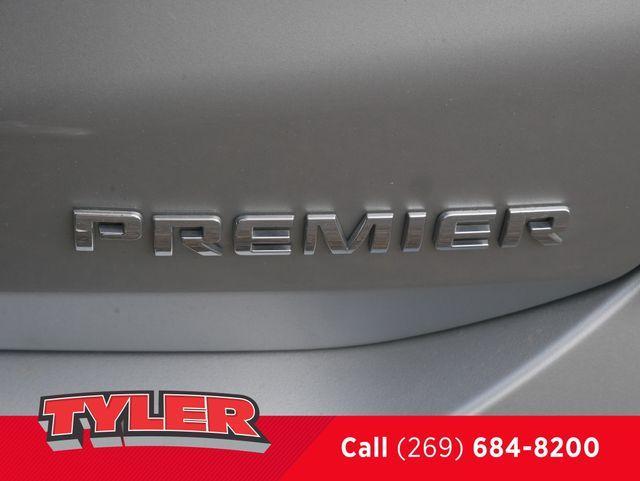 used 2021 Chevrolet Equinox car, priced at $24,515