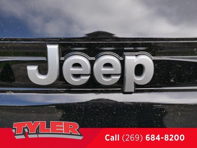 new 2025 Jeep Grand Cherokee car