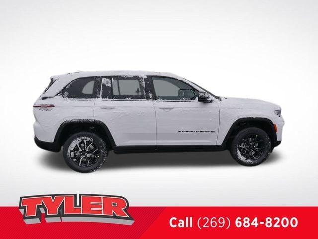 new 2025 Jeep Grand Cherokee car, priced at $42,284