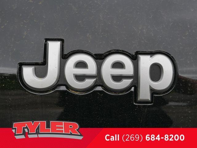 new 2025 Jeep Grand Cherokee L car