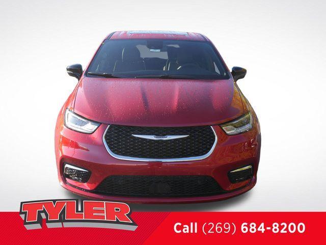 new 2026 Chrysler Pacifica car, priced at $47,396