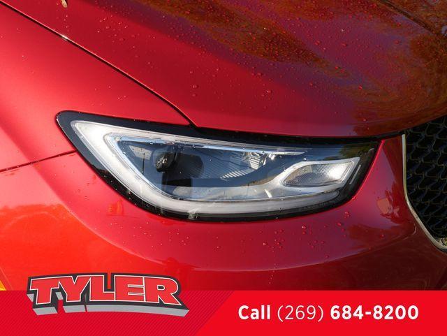 new 2026 Chrysler Pacifica car, priced at $47,396