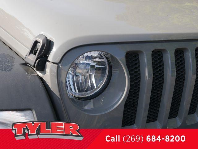 used 2021 Jeep Wrangler Unlimited car, priced at $32,883