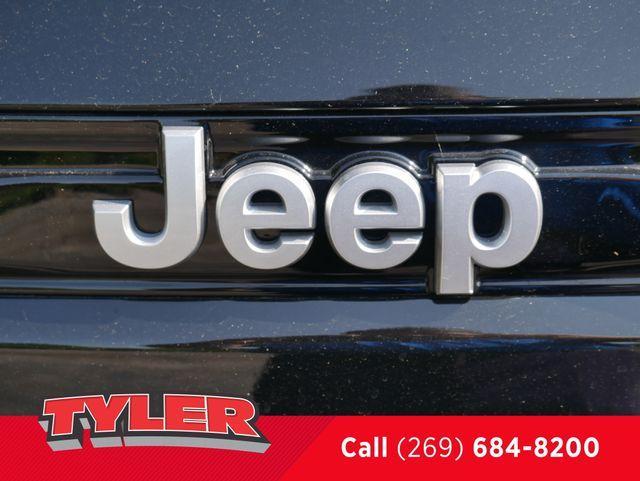 new 2025 Jeep Grand Cherokee car