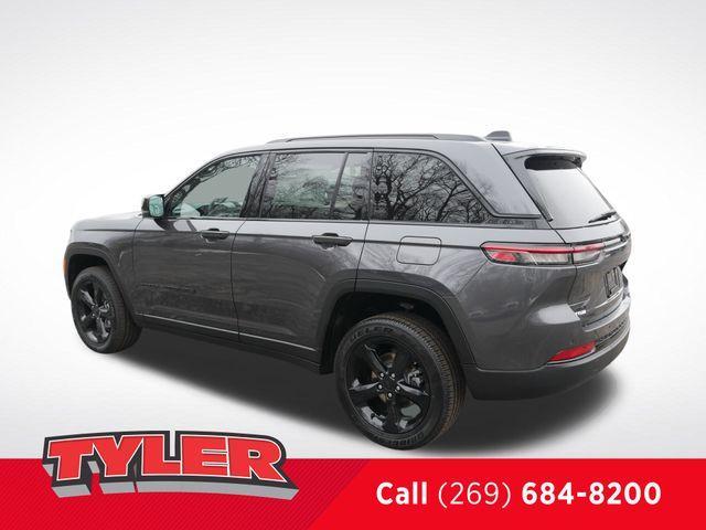 new 2025 Jeep Grand Cherokee car, priced at $42,972