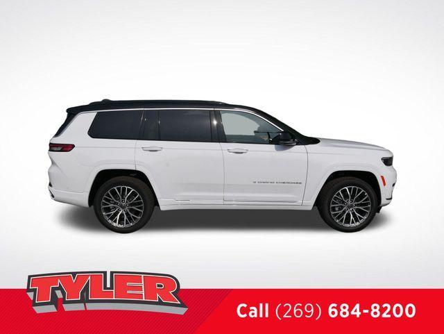 new 2025 Jeep Grand Cherokee L car