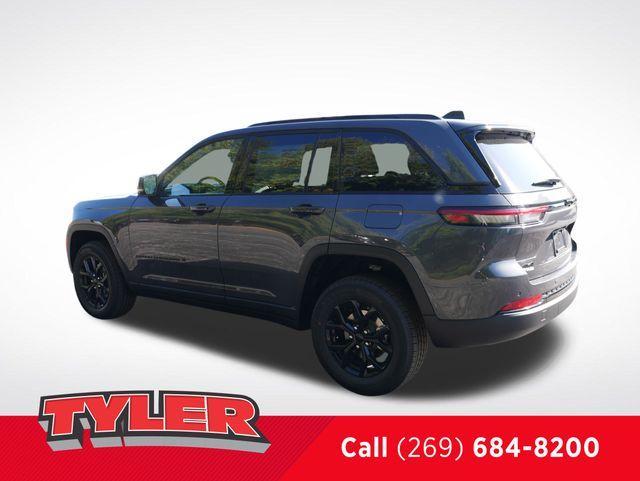 new 2025 Jeep Grand Cherokee car, priced at $42,491
