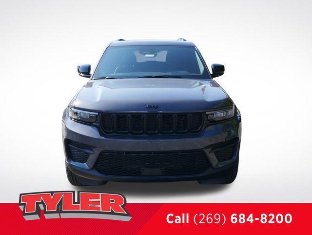 new 2025 Jeep Grand Cherokee car, priced at $42,491