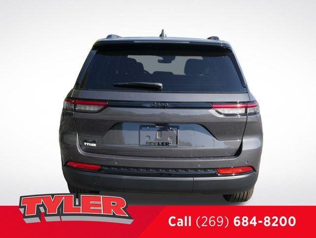 new 2025 Jeep Grand Cherokee car, priced at $42,491
