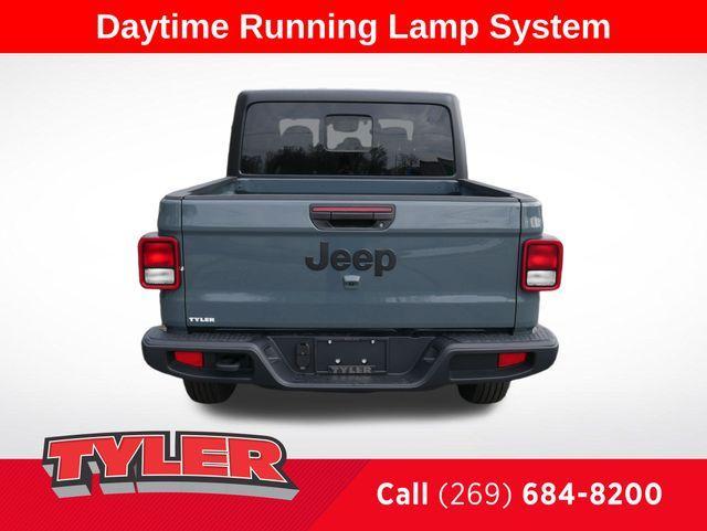 new 2025 Jeep Gladiator car, priced at $45,475
