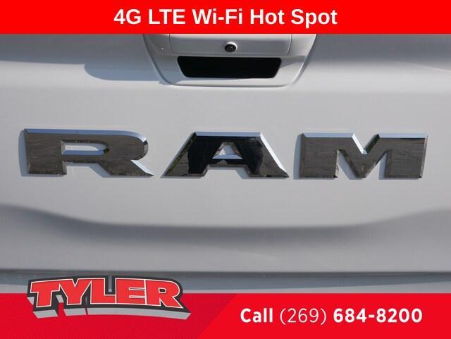 new 2025 Ram 1500 car, priced at $59,061