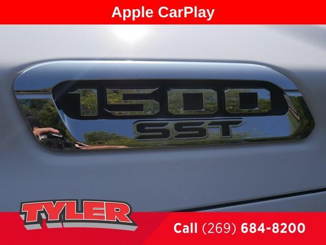 new 2025 Ram 1500 car, priced at $59,061