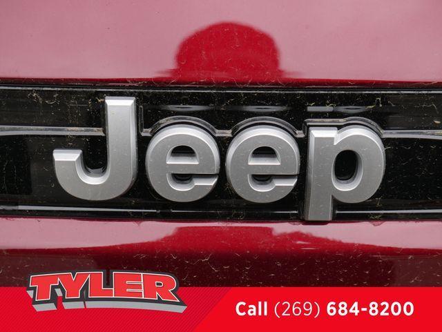 new 2025 Jeep Grand Cherokee car