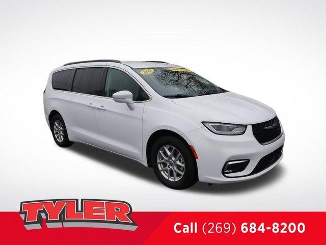 used 2022 Chrysler Pacifica car, priced at $20,000