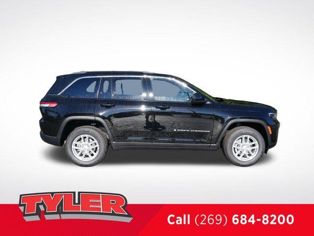 new 2025 Jeep Grand Cherokee car, priced at $40,265