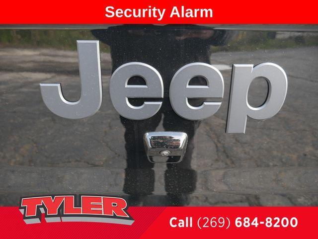 new 2025 Jeep Gladiator car, priced at $48,725