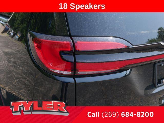 used 2021 Chrysler Pacifica car, priced at $32,000