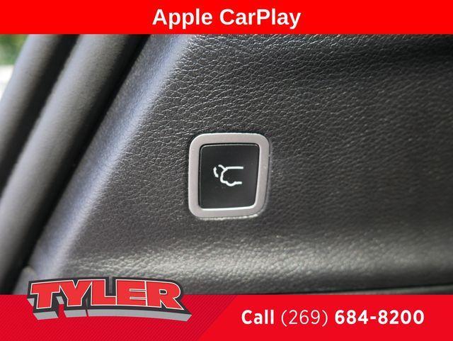 used 2021 Chrysler Pacifica car, priced at $32,000
