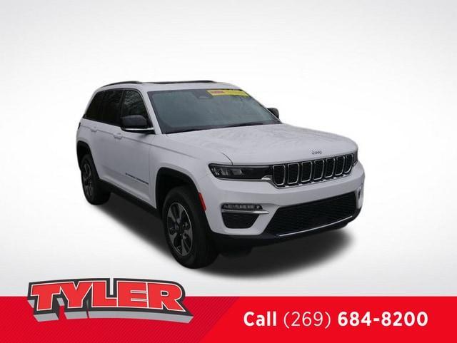 new 2024 Jeep Grand Cherokee 4xe car, priced at $57,100