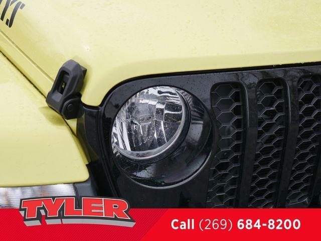 used 2023 Jeep Gladiator car, priced at $33,595