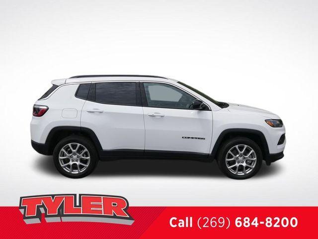 new 2024 Jeep Compass car, priced at $26,700