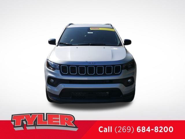 new 2025 Jeep Compass car, priced at $28,049