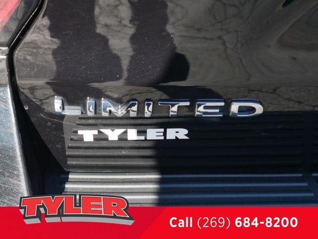 used 2021 Ford Expedition car, priced at $32,089