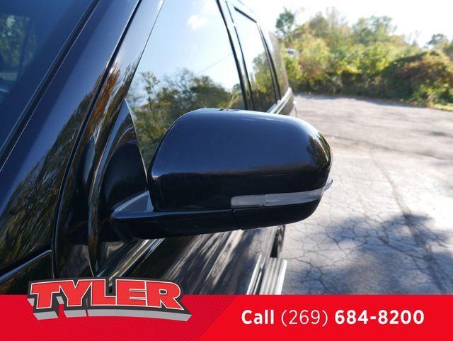 used 2021 Ford Expedition car, priced at $32,089