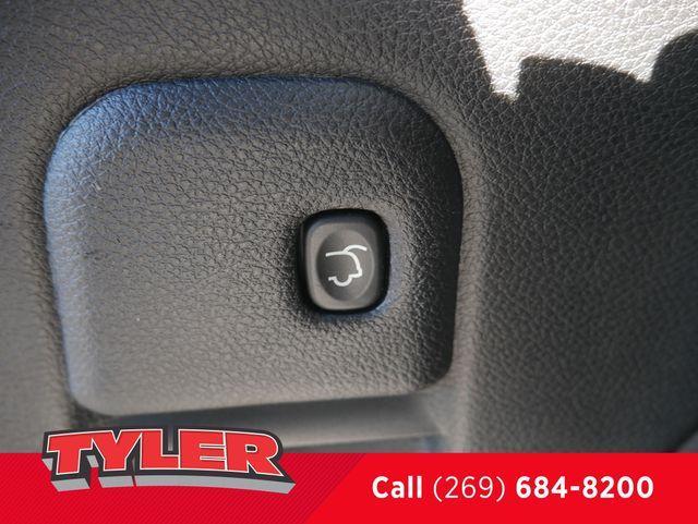 used 2022 Jeep Grand Cherokee WK car, priced at $31,270