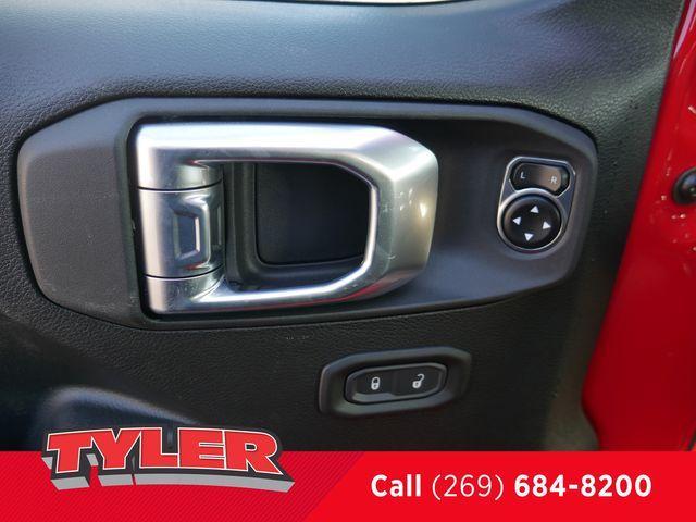 new 2025 Jeep Wrangler car