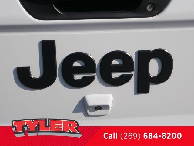 used 2021 Jeep Gladiator car, priced at $27,868