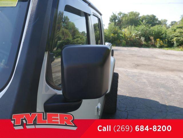 used 2021 Jeep Gladiator car, priced at $27,868