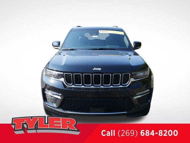 new 2025 Jeep Grand Cherokee car, priced at $45,815